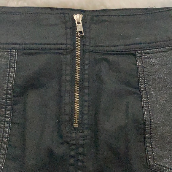 Skirt - Picture 6 of 7